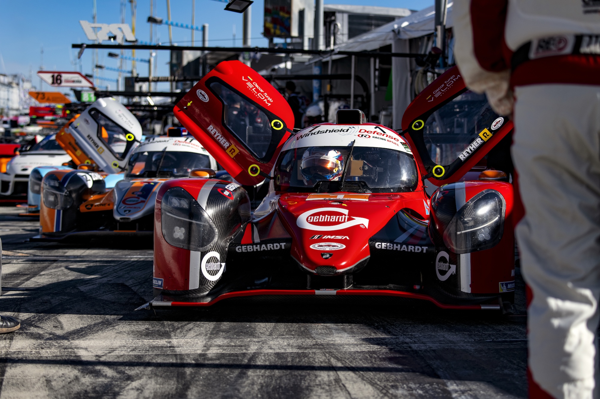 Victories and lap record for GEBHARDT Motorsport at season opener in Daytona